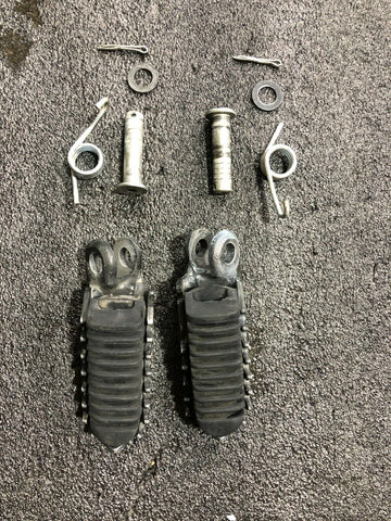 2017 DRZ400SM DRZ 400SM DRZ400S OEM right and left foot pegs footpegs RM125